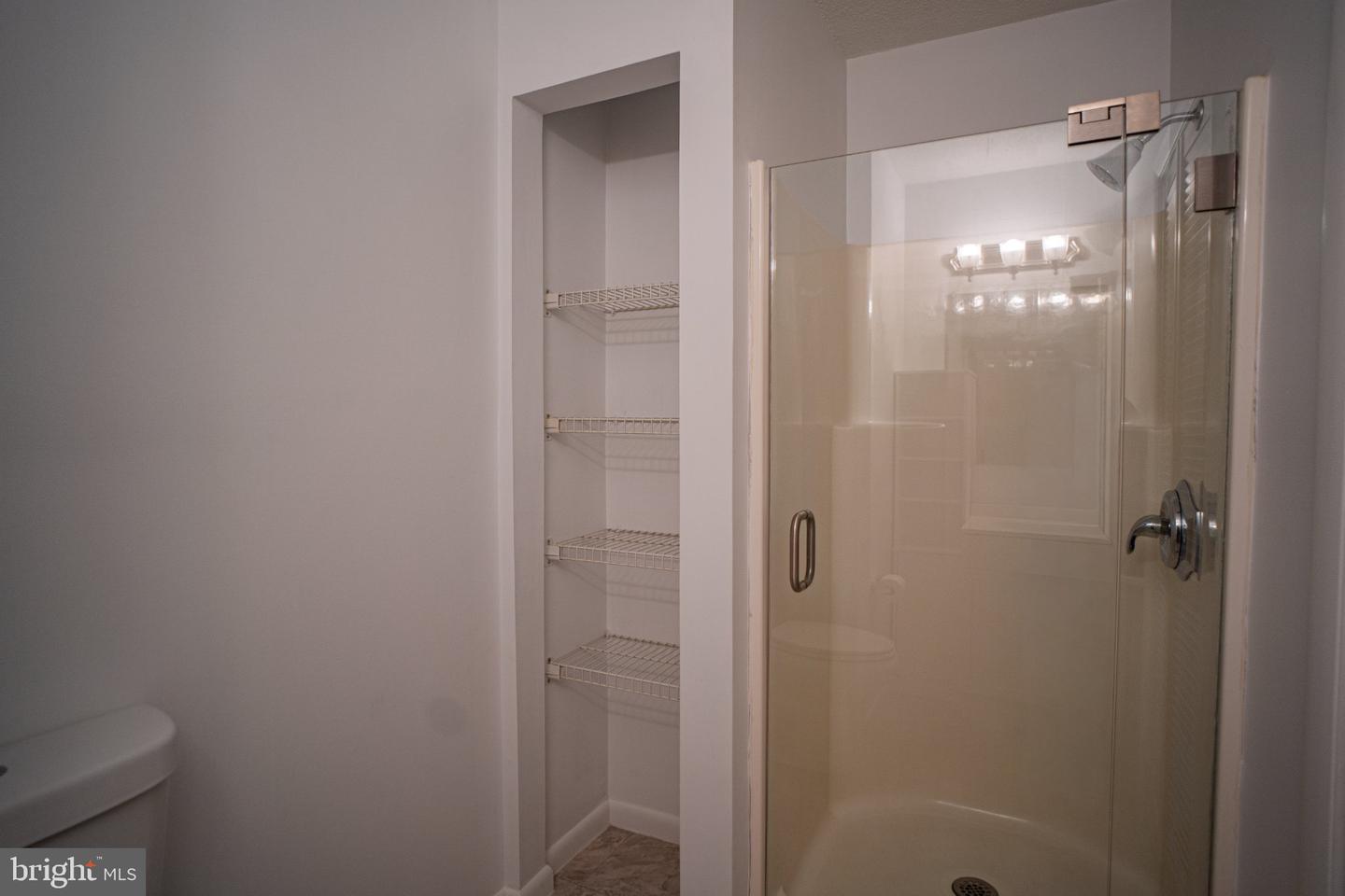 385 E Beaver St Property Photo 18