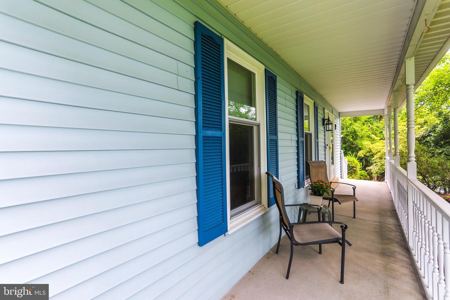 65 Hill Dr Property Photo 4