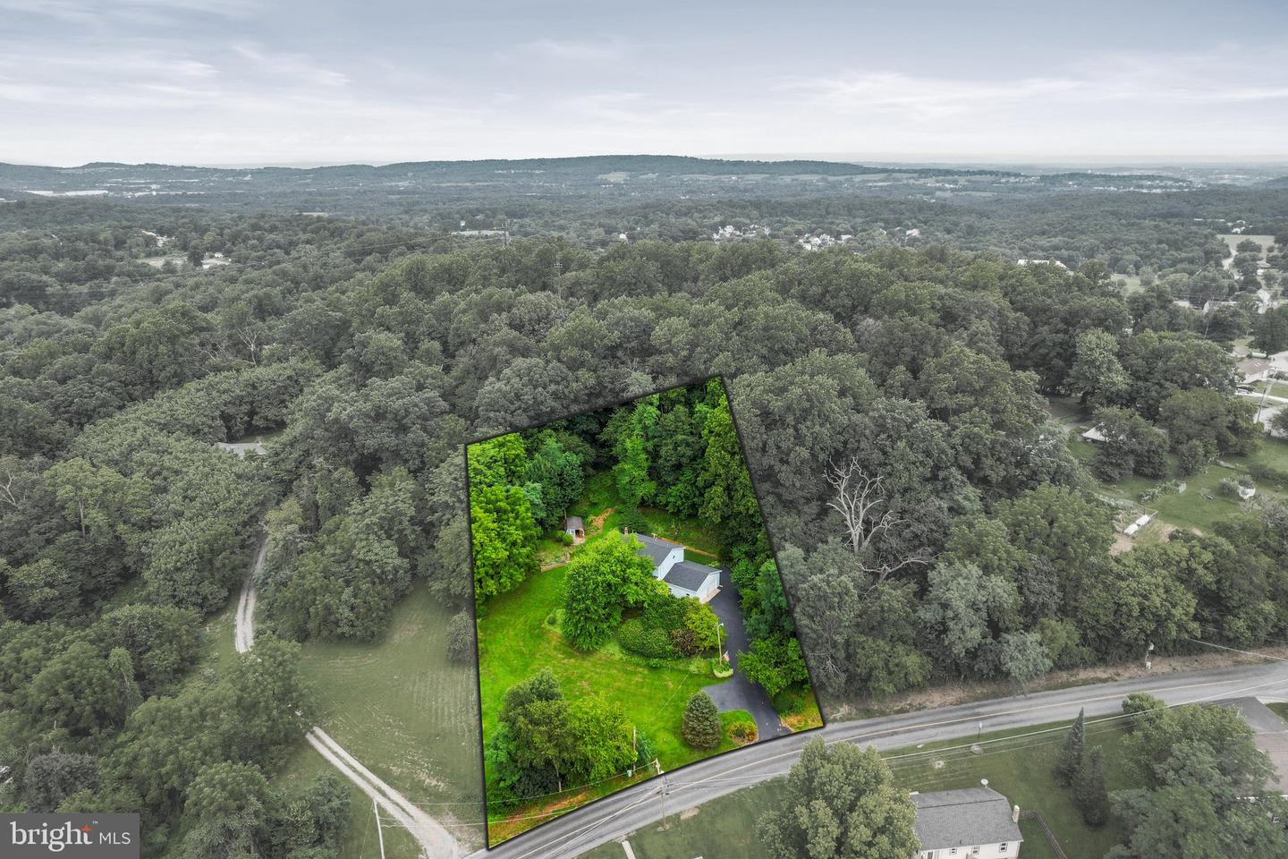 65 Hill Dr Property Photo 45