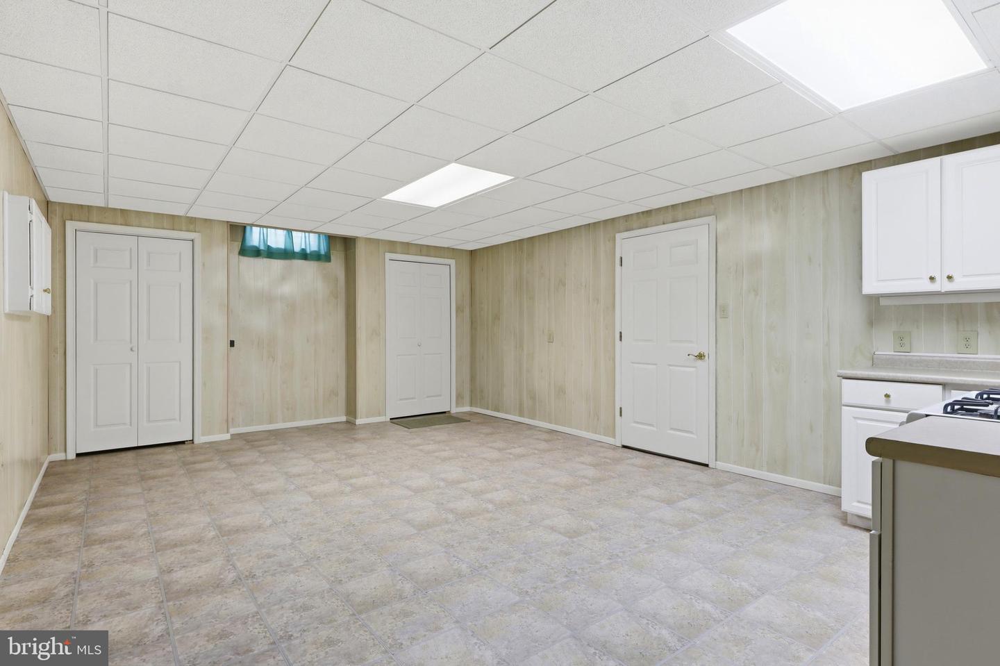 1456 Wheatfield Dr Property Photo 33