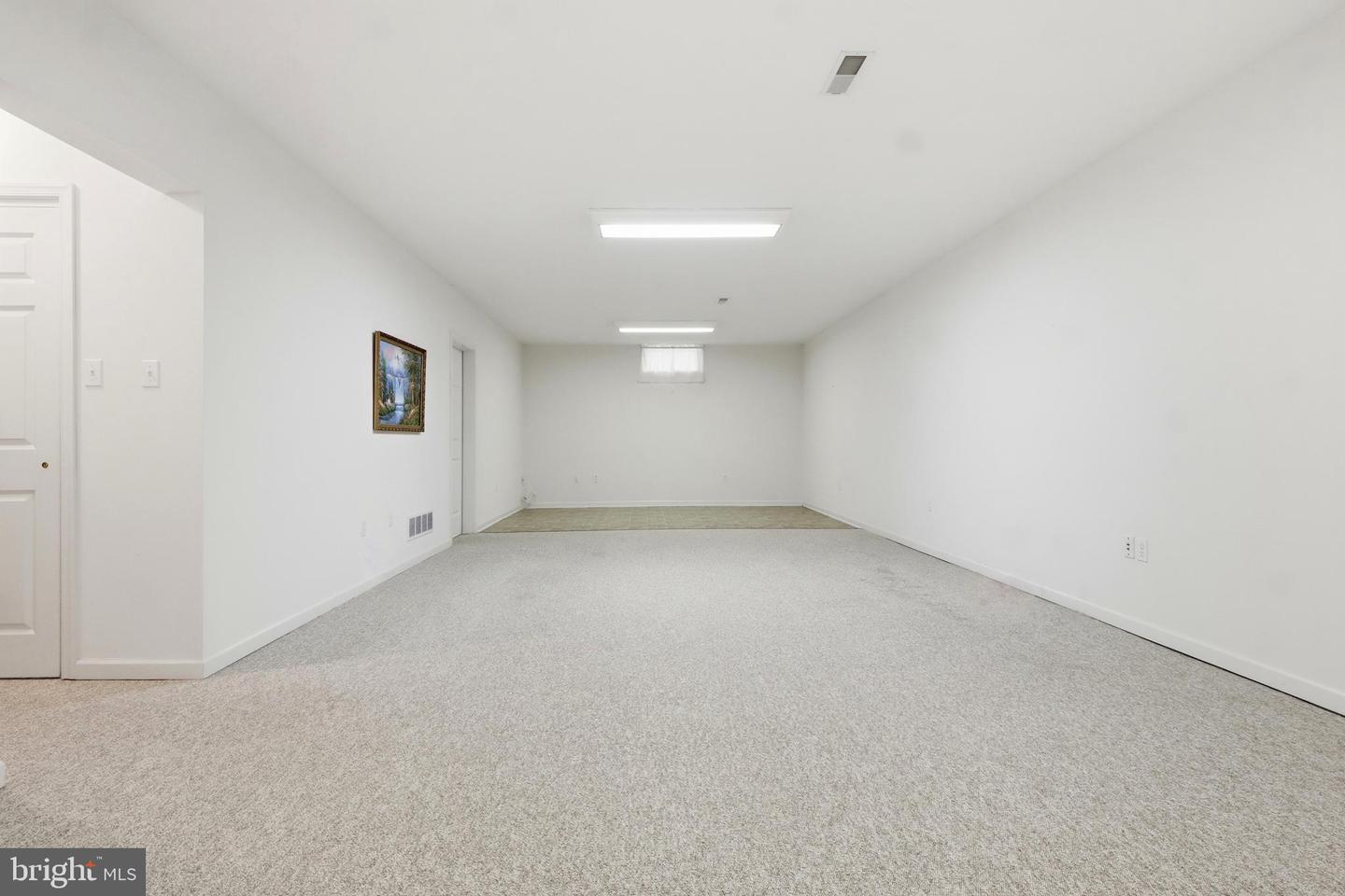 1456 Wheatfield Dr Property Photo 34