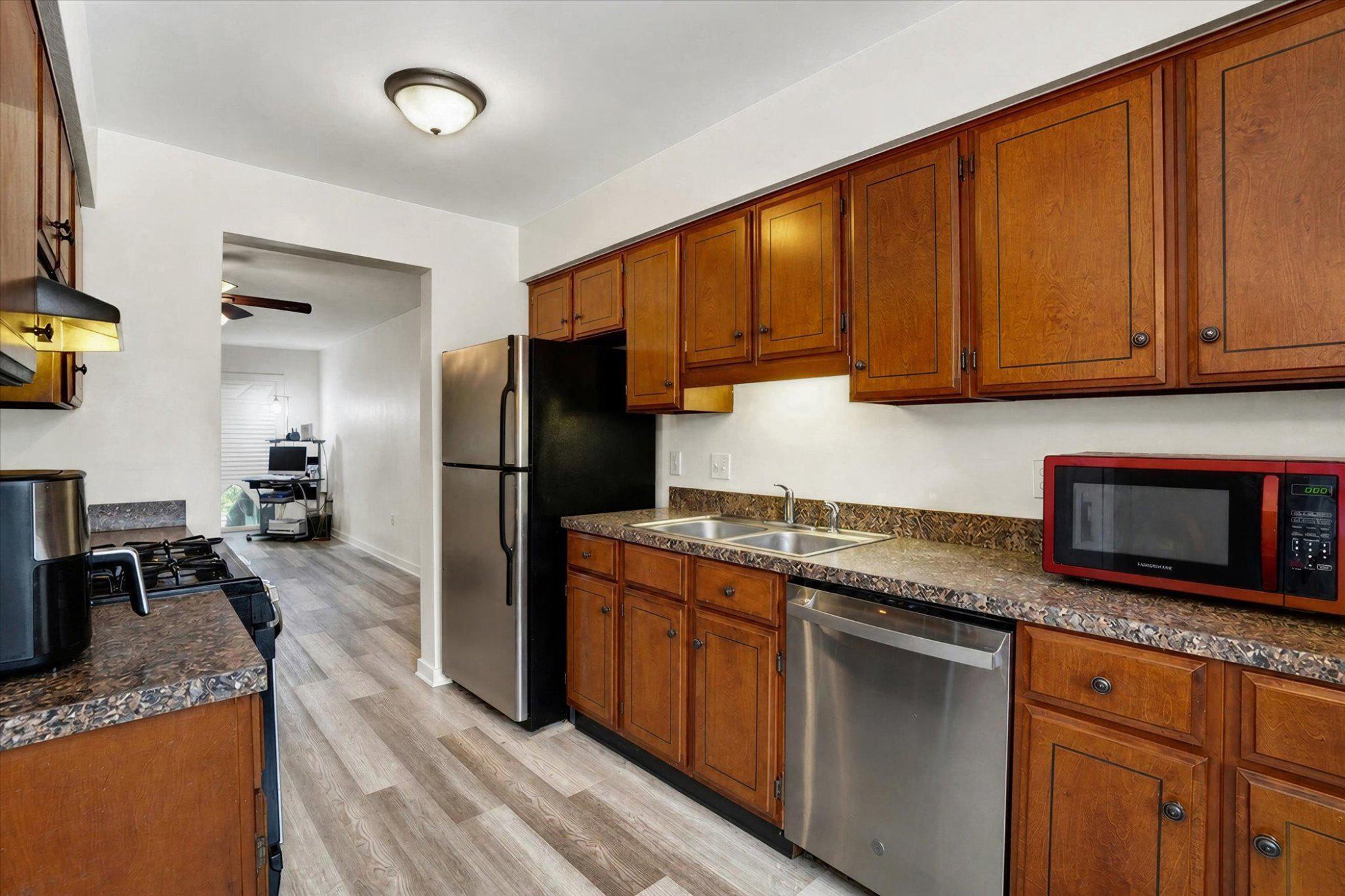 14 Copperwood Ct Property Photo 8