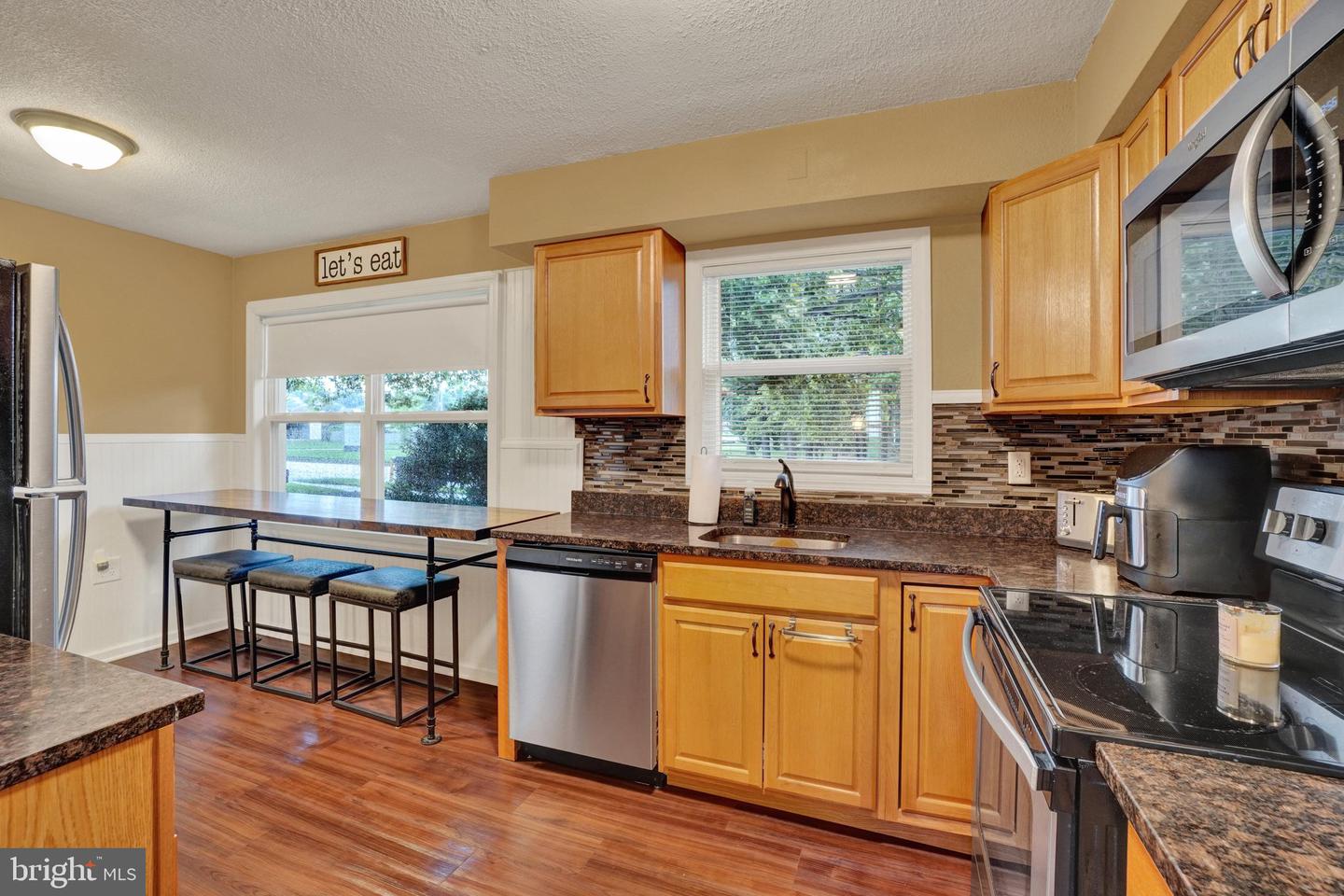 1702 5th Ave Property Photo 6