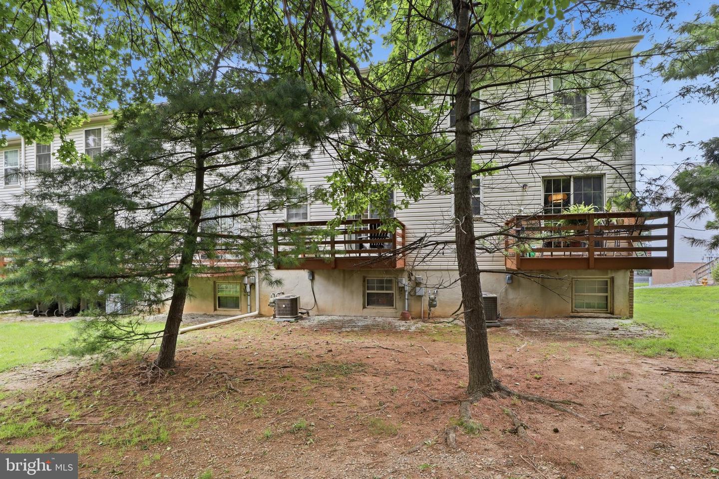 337 Country Club Rd #8 Property Photo 26