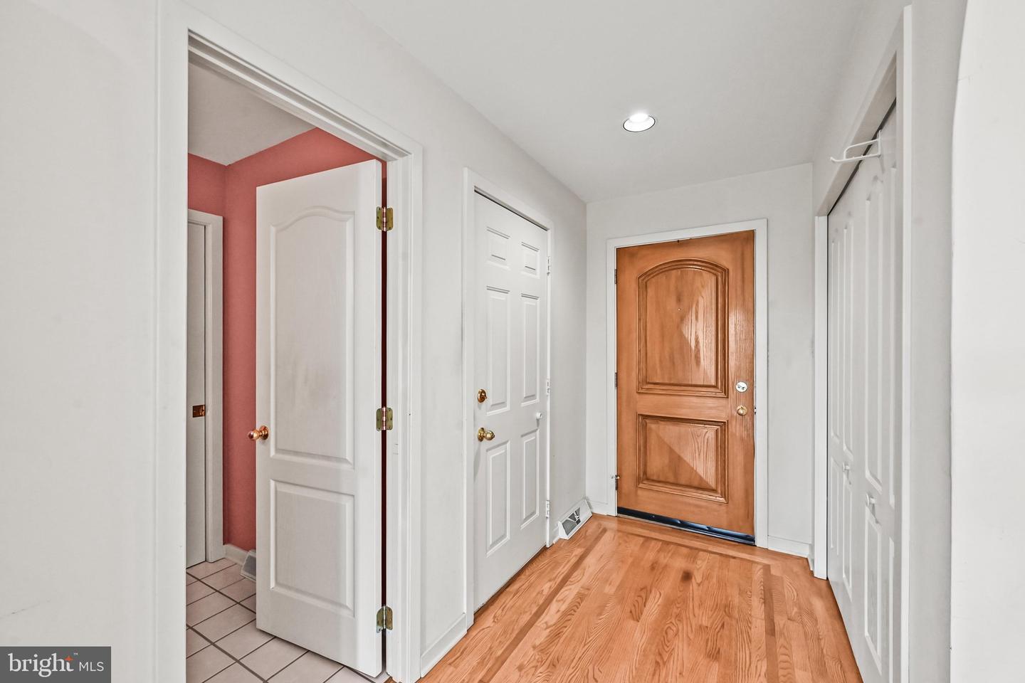 2716 Fairway Dr #2716 Property Photo 5