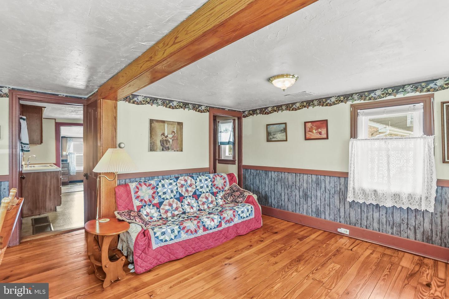 9 Allegheny Ave Property Photo 9