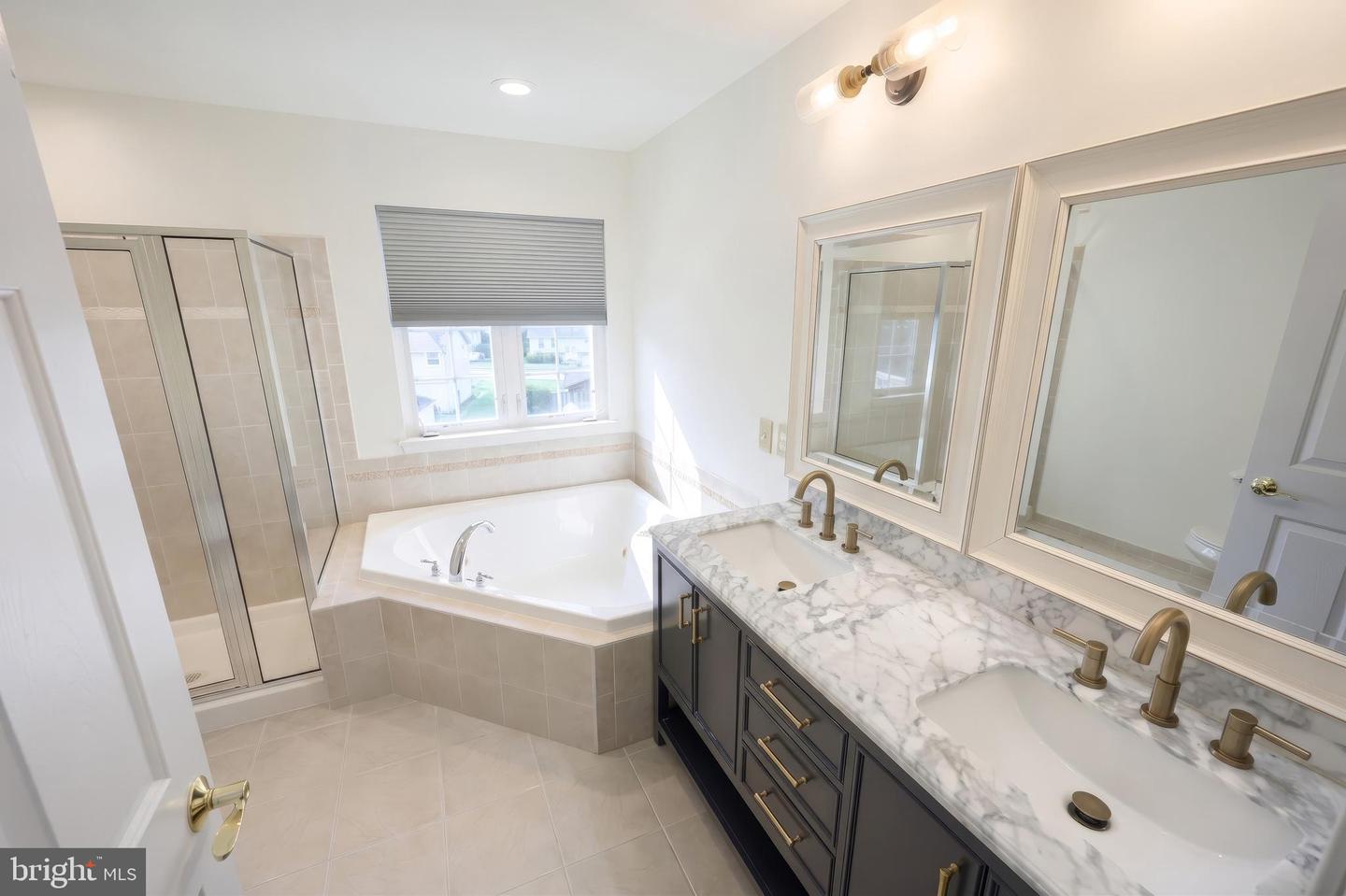 406 Wynwood Rd Property Photo 20