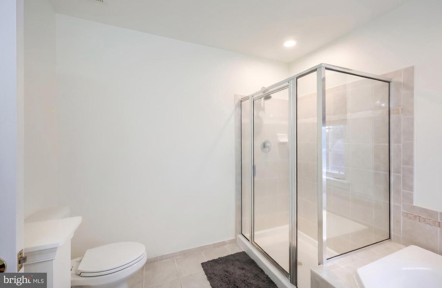 406 Wynwood Rd Property Photo 22