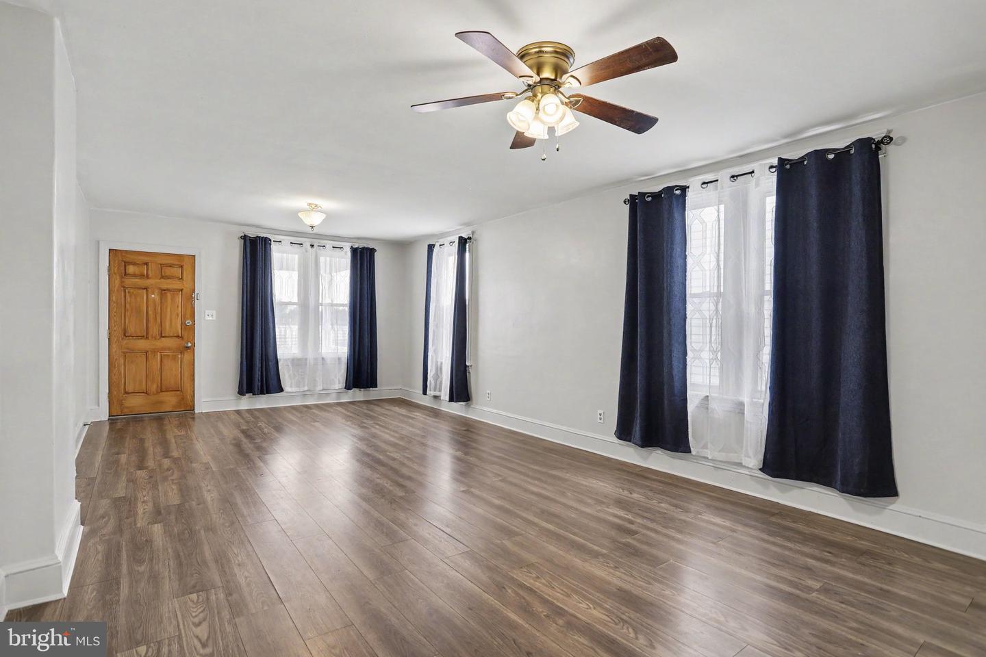 553 1/2 Mcallister Property Photo 8