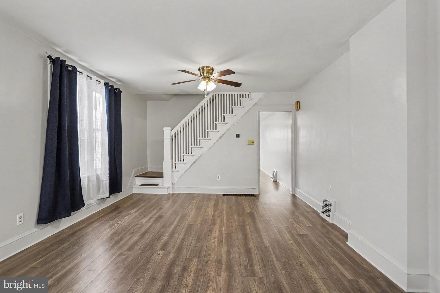 553 1/2 Mcallister Property Photo 9