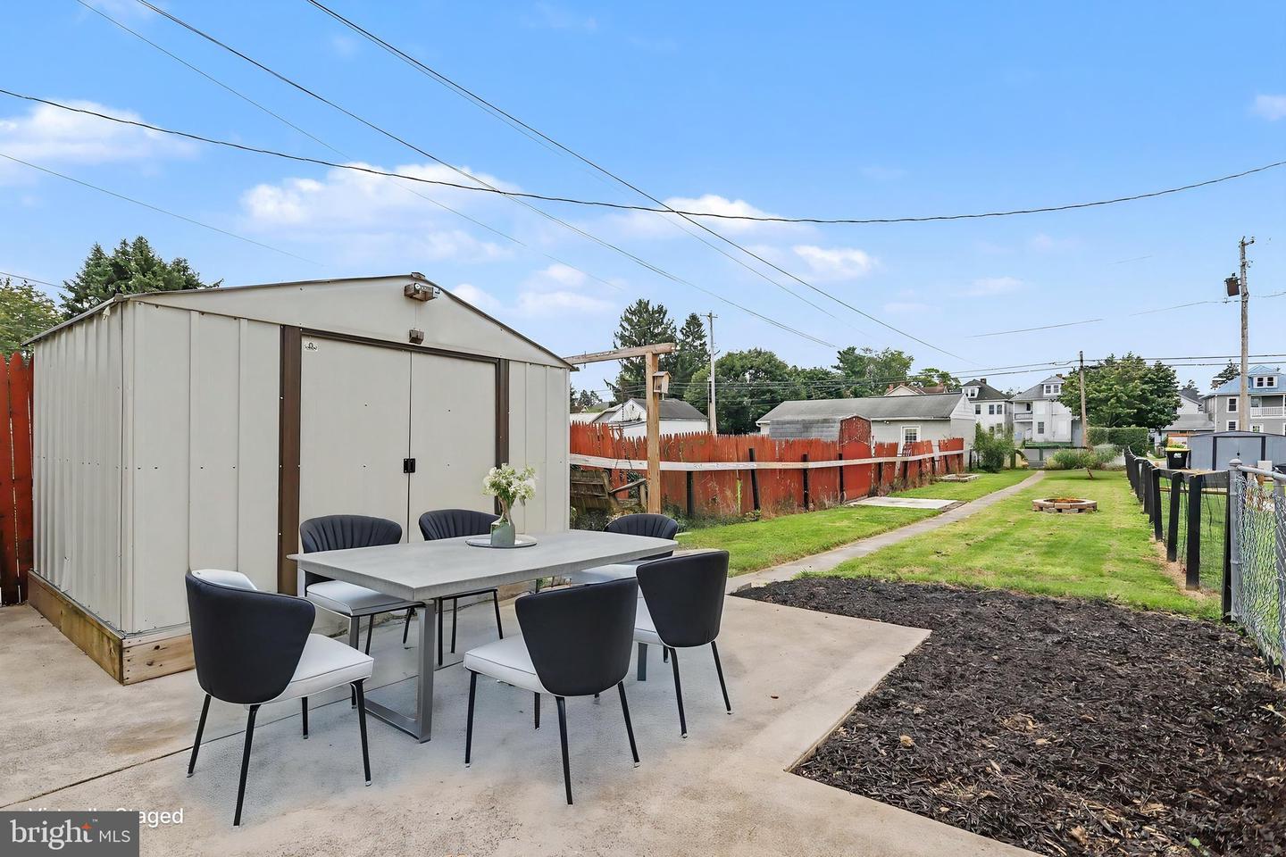 553 1/2 Mcallister Property Photo 22