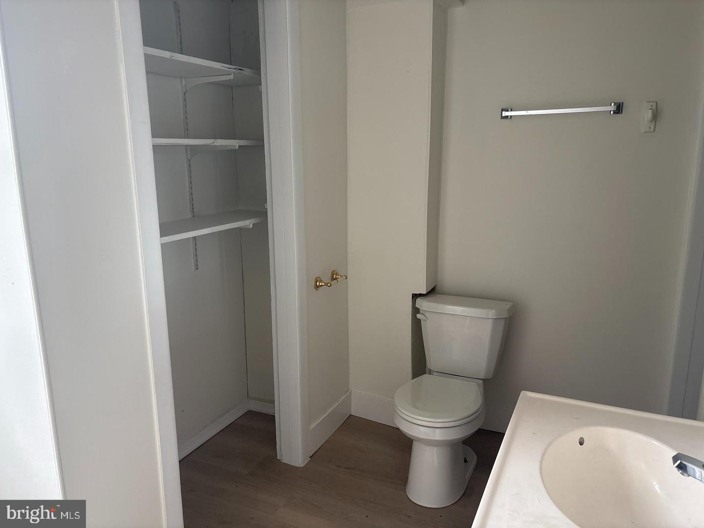 311 N Newberry St Property Photo 11
