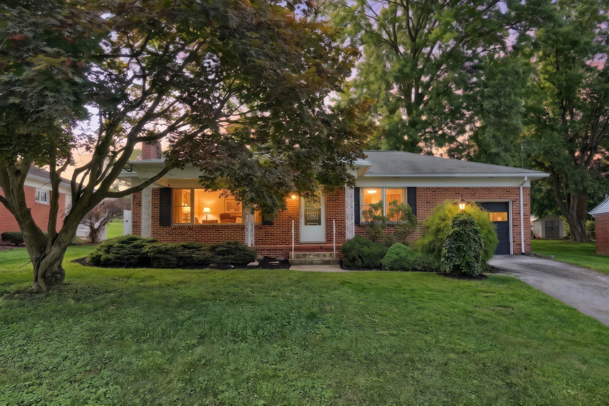 22 Crestview Dr Property Photo 2