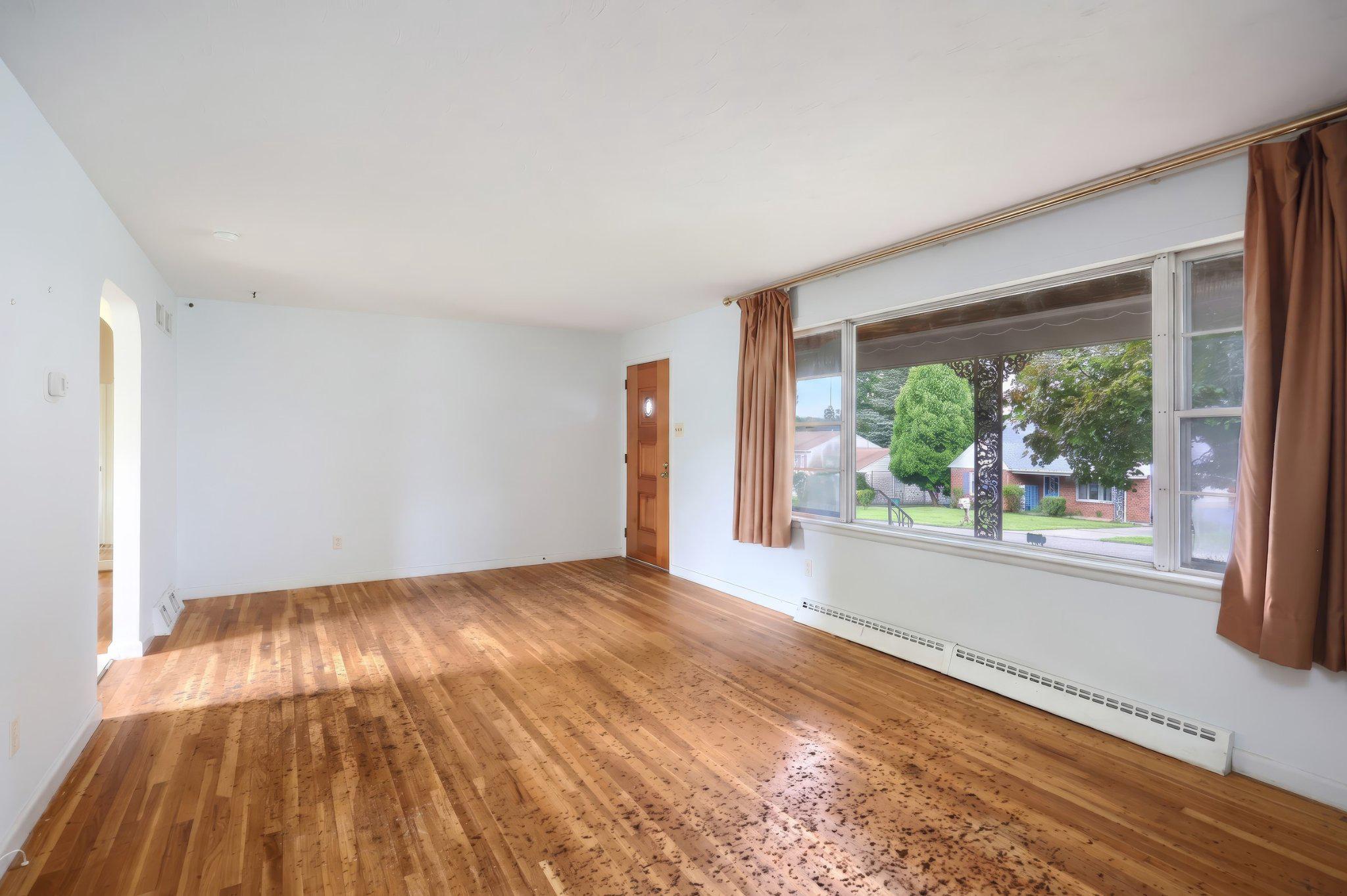 22 Crestview Dr Property Photo 6