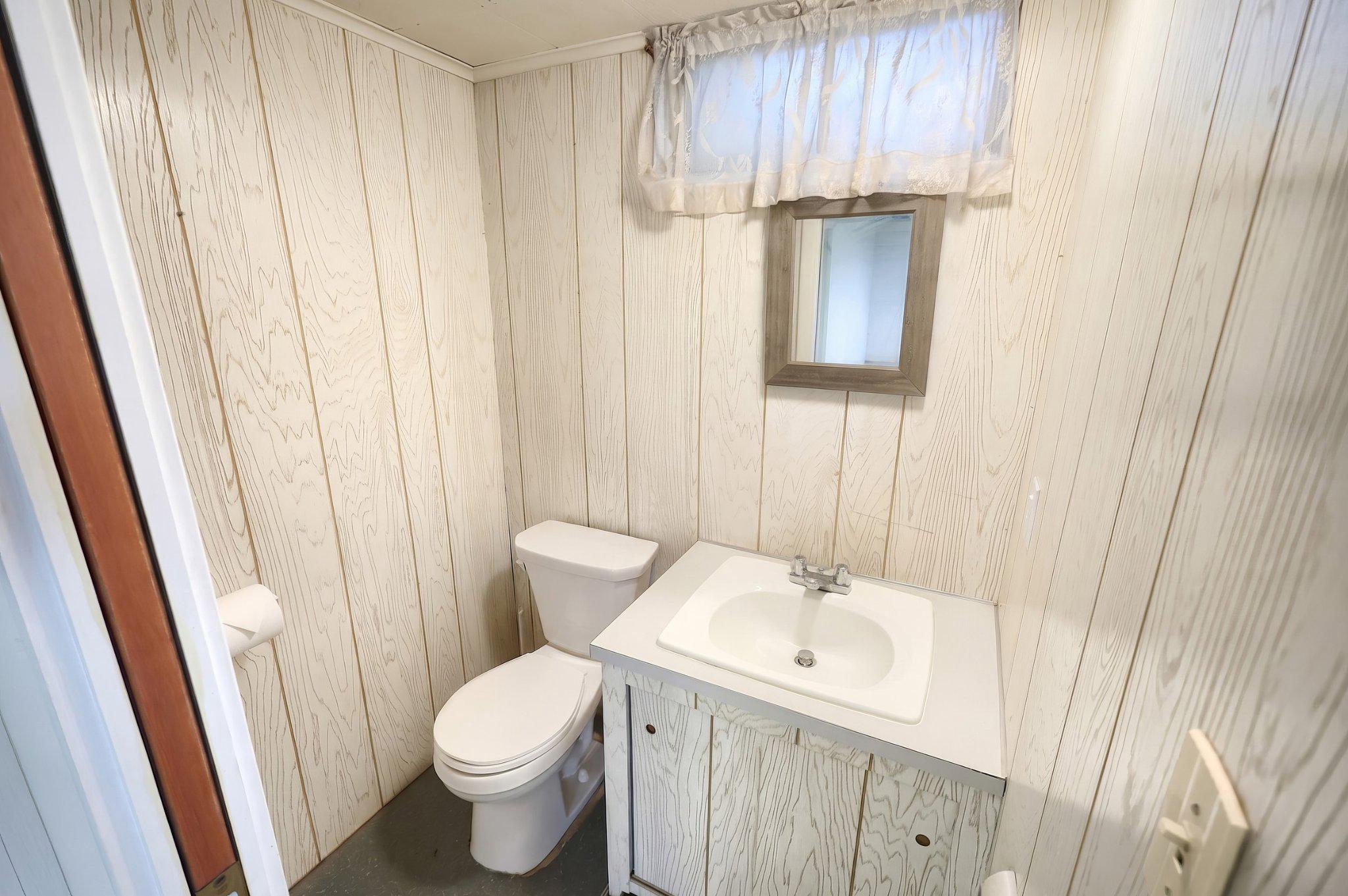 22 Crestview Dr Property Photo 24
