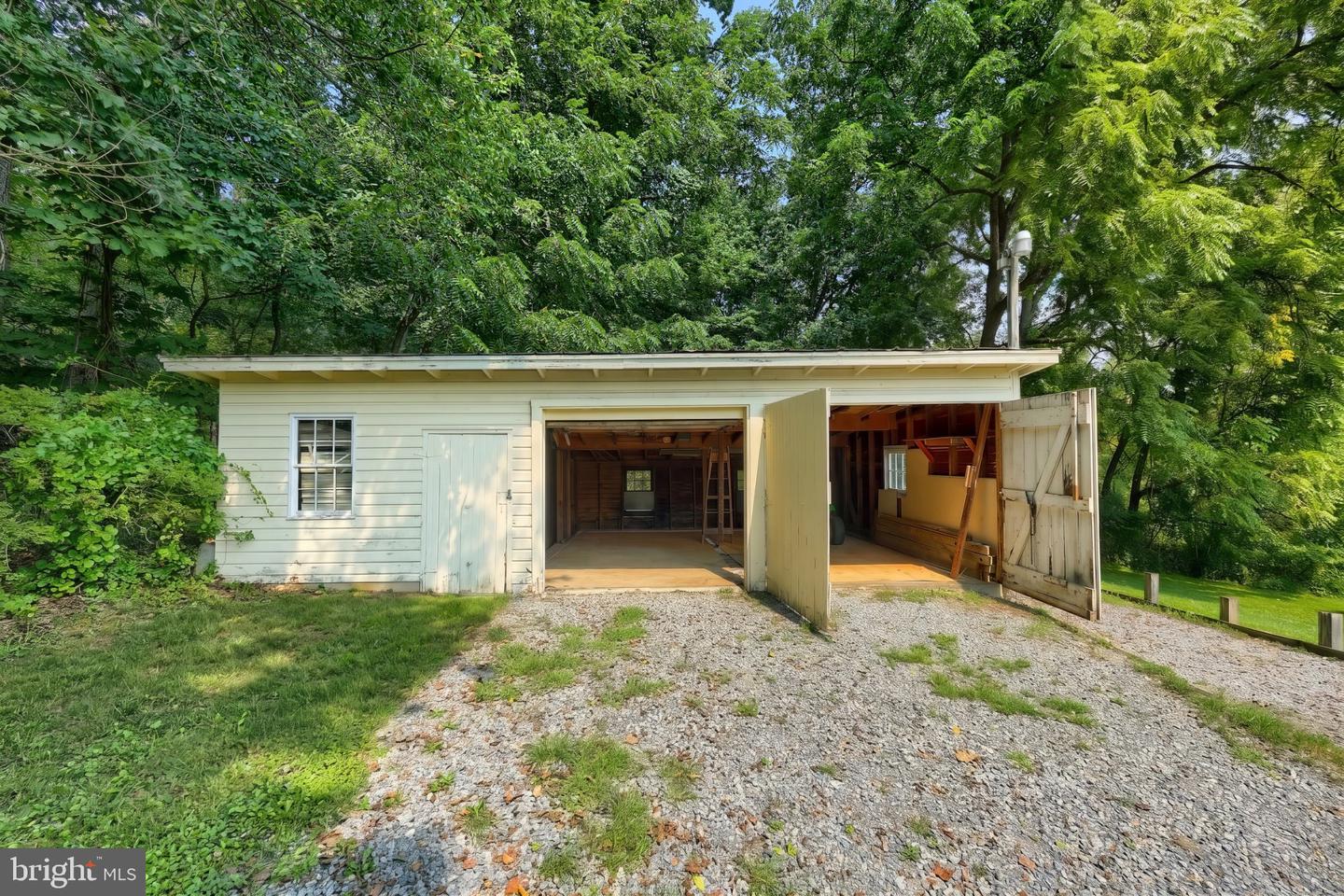 454 Rockville Rd Property Photo 5