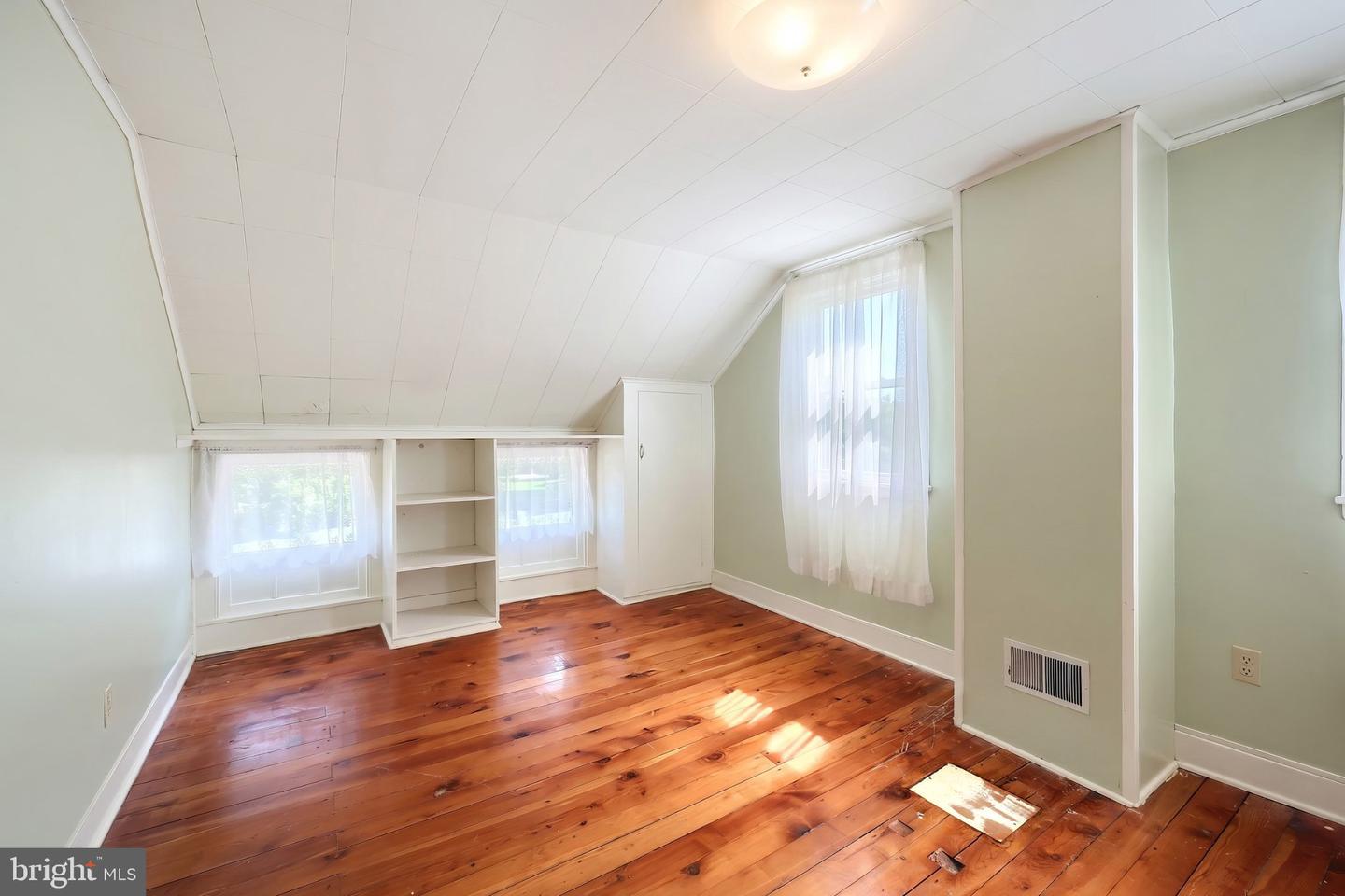 454 Rockville Rd Property Photo 33