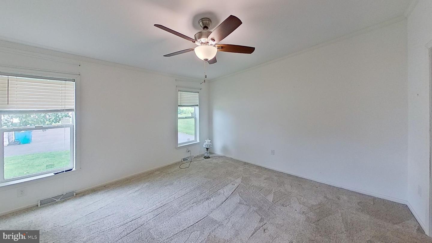 751 Natalie Ln Property Photo 9