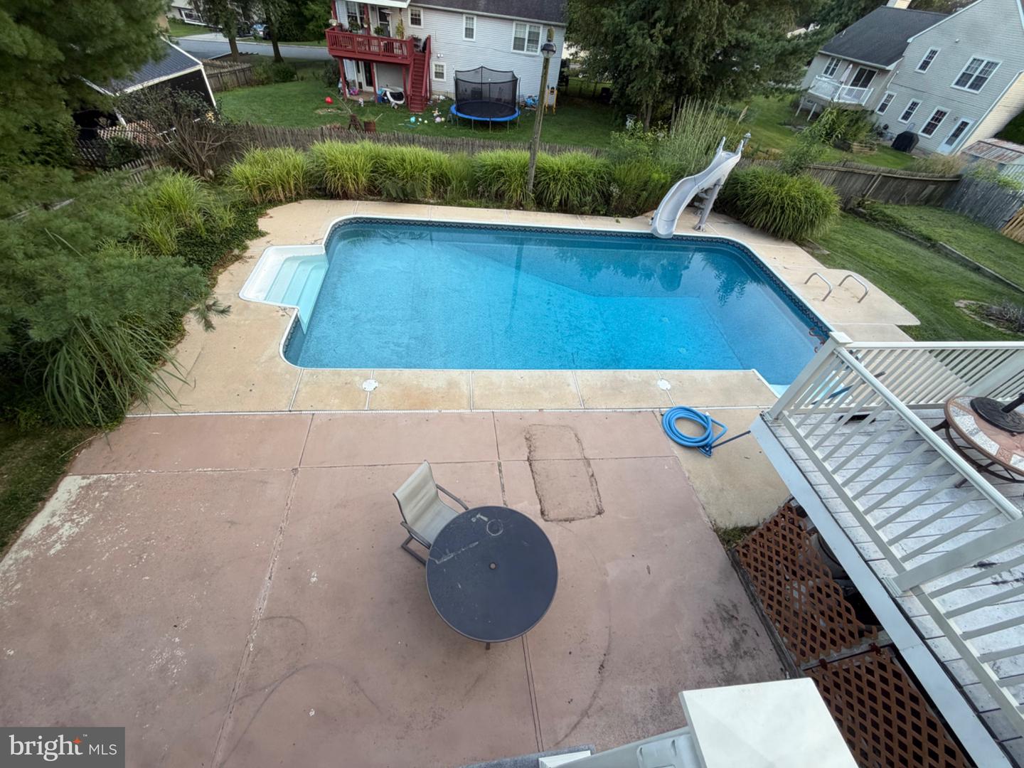 33 Brook Hollow Ave Property Photo 6