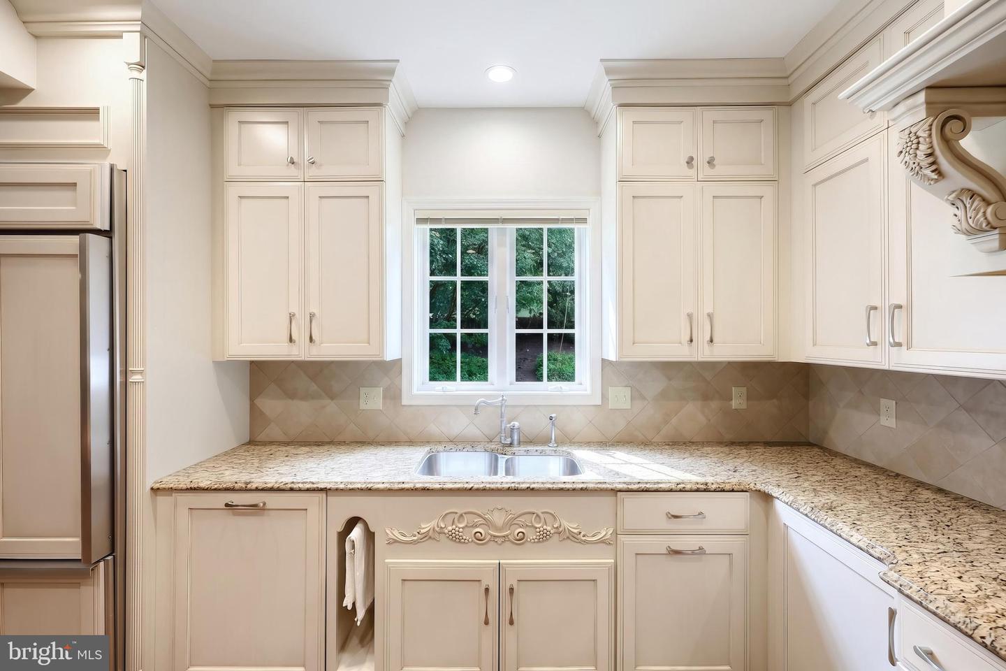2861 Deer Chase Ln Property Photo 8