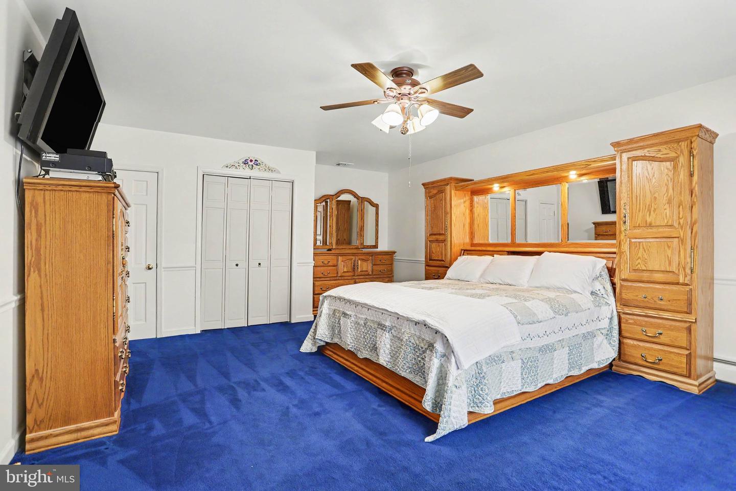 9737 High Rock Rd Property Photo 7