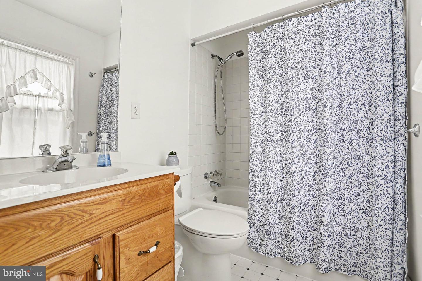 9737 High Rock Rd Property Photo 19