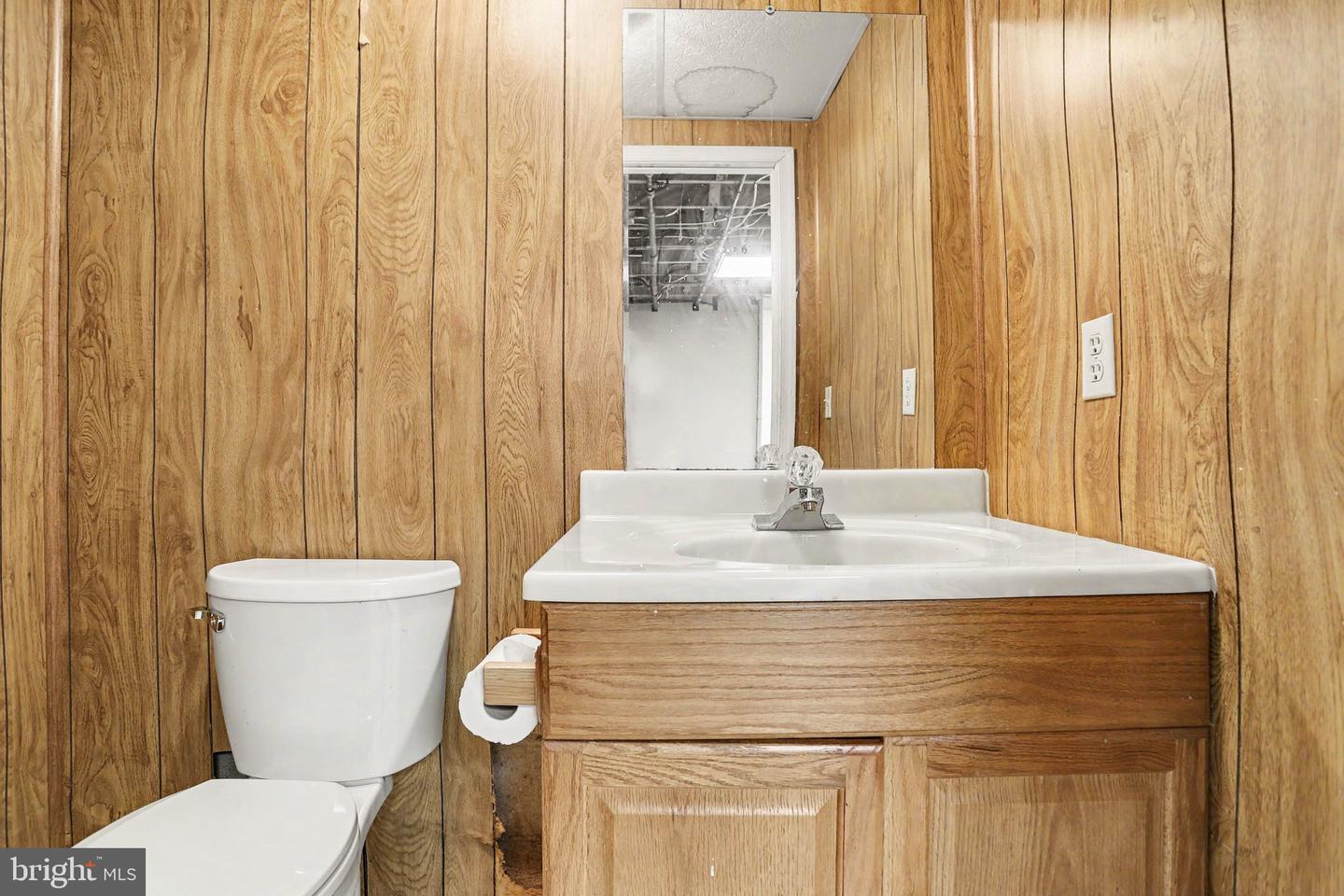 9737 High Rock Rd Property Photo 25