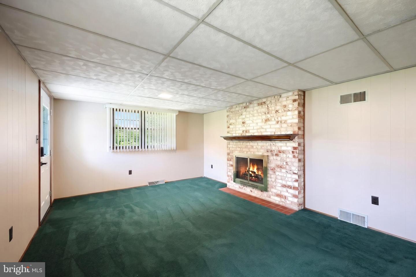 655 Skyview Dr Property Photo 20