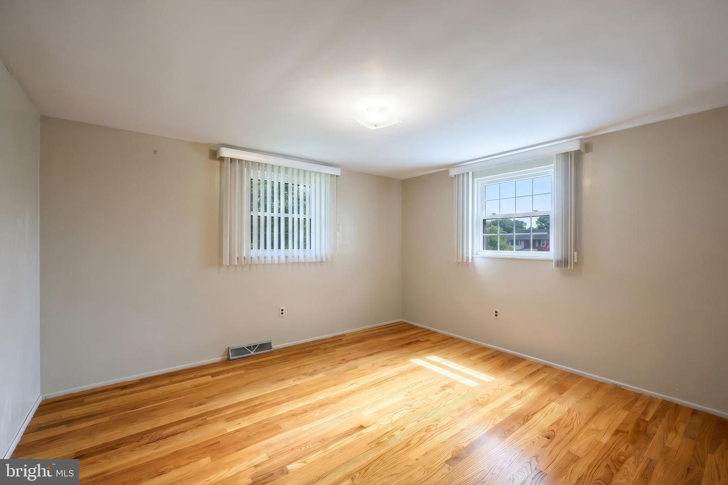 655 Skyview Dr Property Photo 26