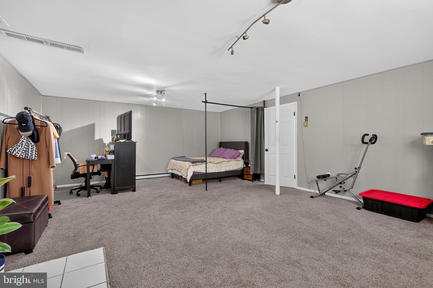 65 River Rd Property Photo 23