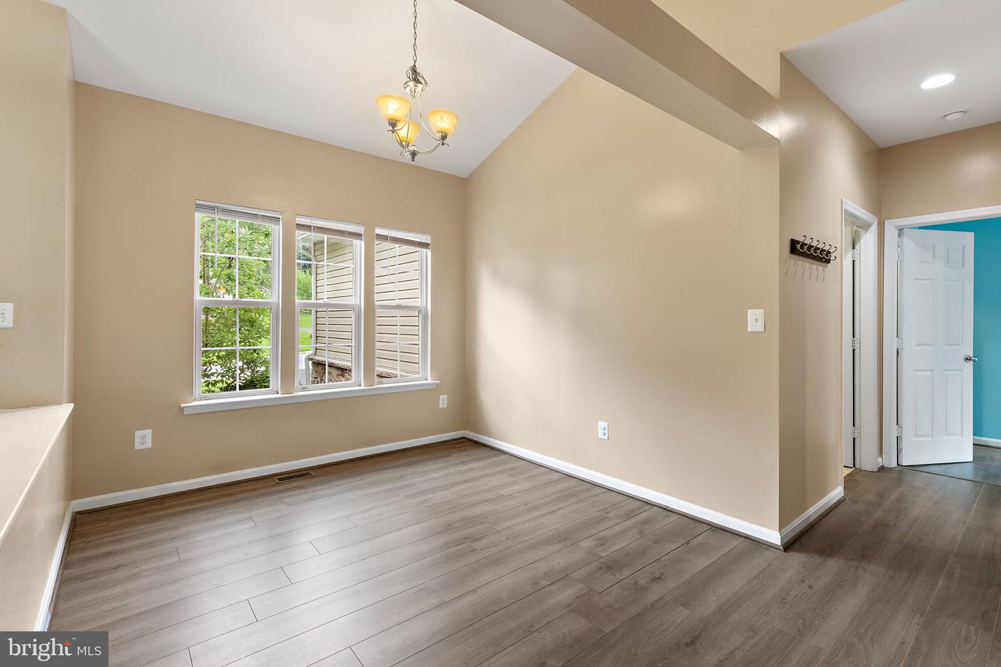 176 Split Rock Dr Property Photo 8