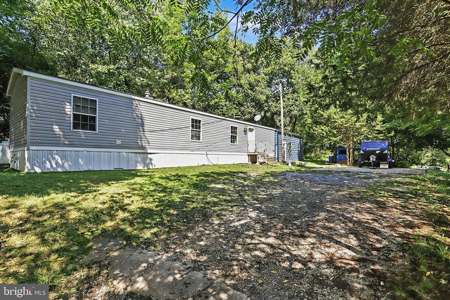 6556 Kreidler Rd Property Photo 3