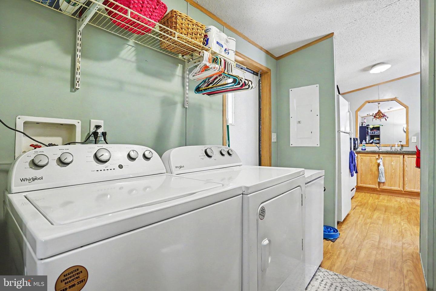 6556 Kreidler Rd Property Photo 18