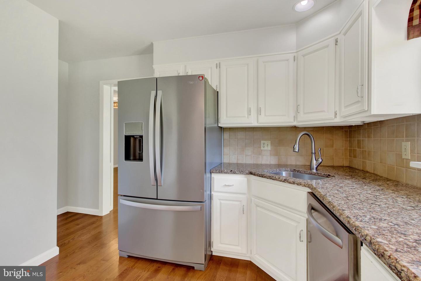 1736 Baltimore Property Photo 10