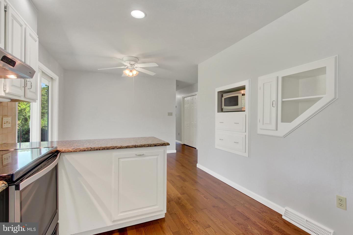 1736 Baltimore Property Photo 13