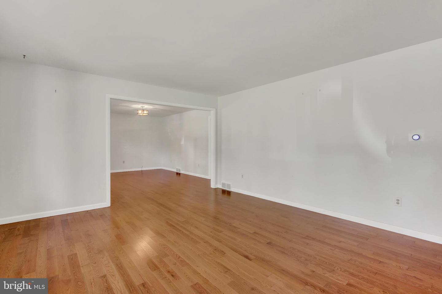 1736 Baltimore Property Photo 16