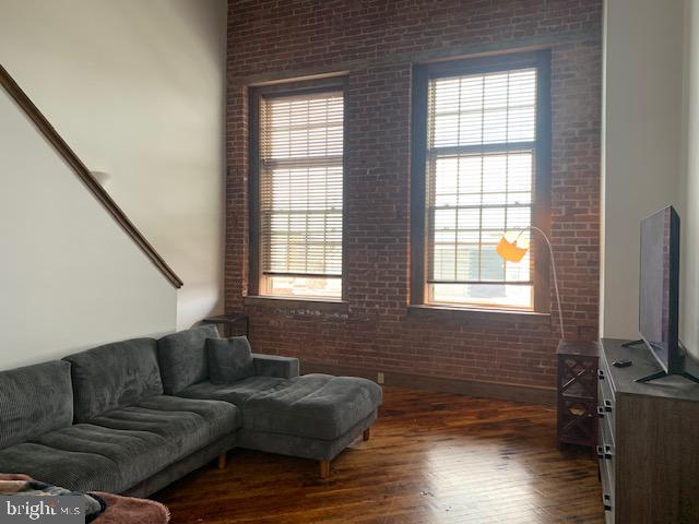 600 N Hartley St #218 Property Photo 4
