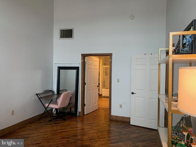 600 N Hartley St #218 Property Photo 9