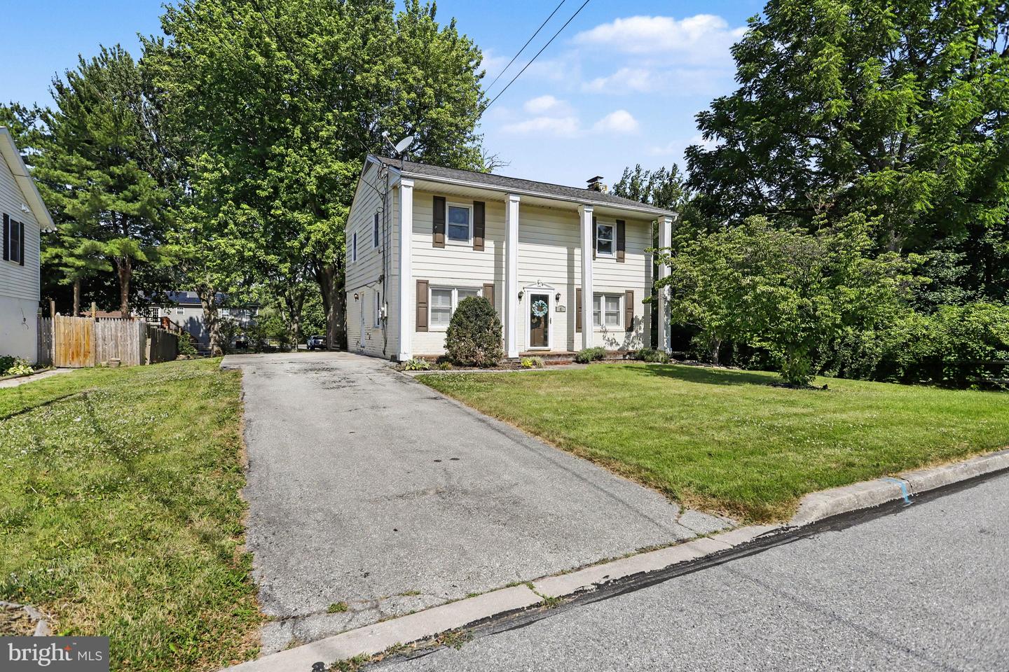 55 Baugher Dr Property Photo 3