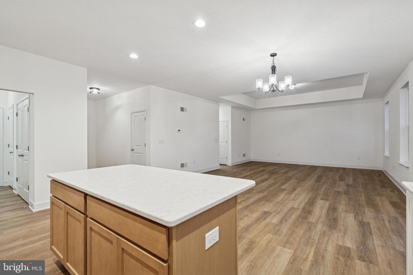 39 Friar Rd #34 Property Photo 16
