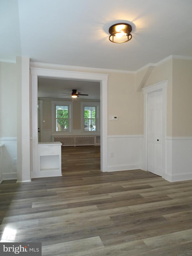 413 Atlantic Ave Property Photo 13