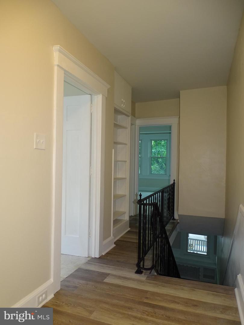 413 Atlantic Ave Property Photo 19