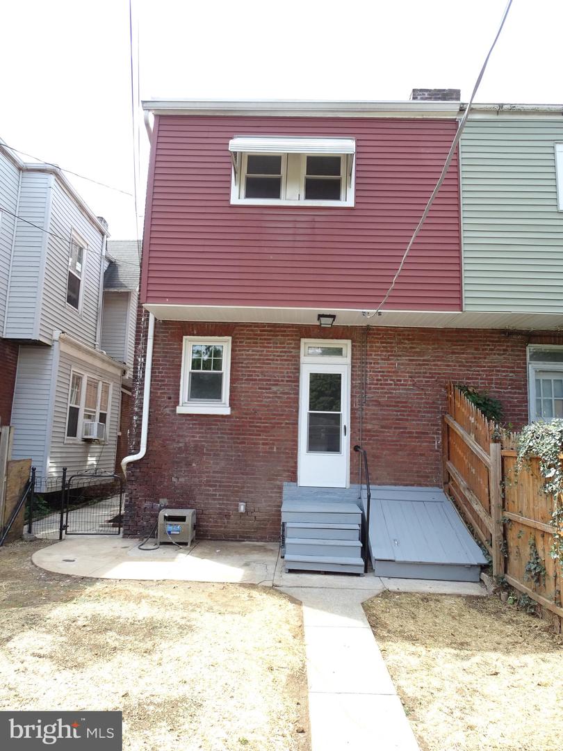 413 Atlantic Ave Property Photo 41