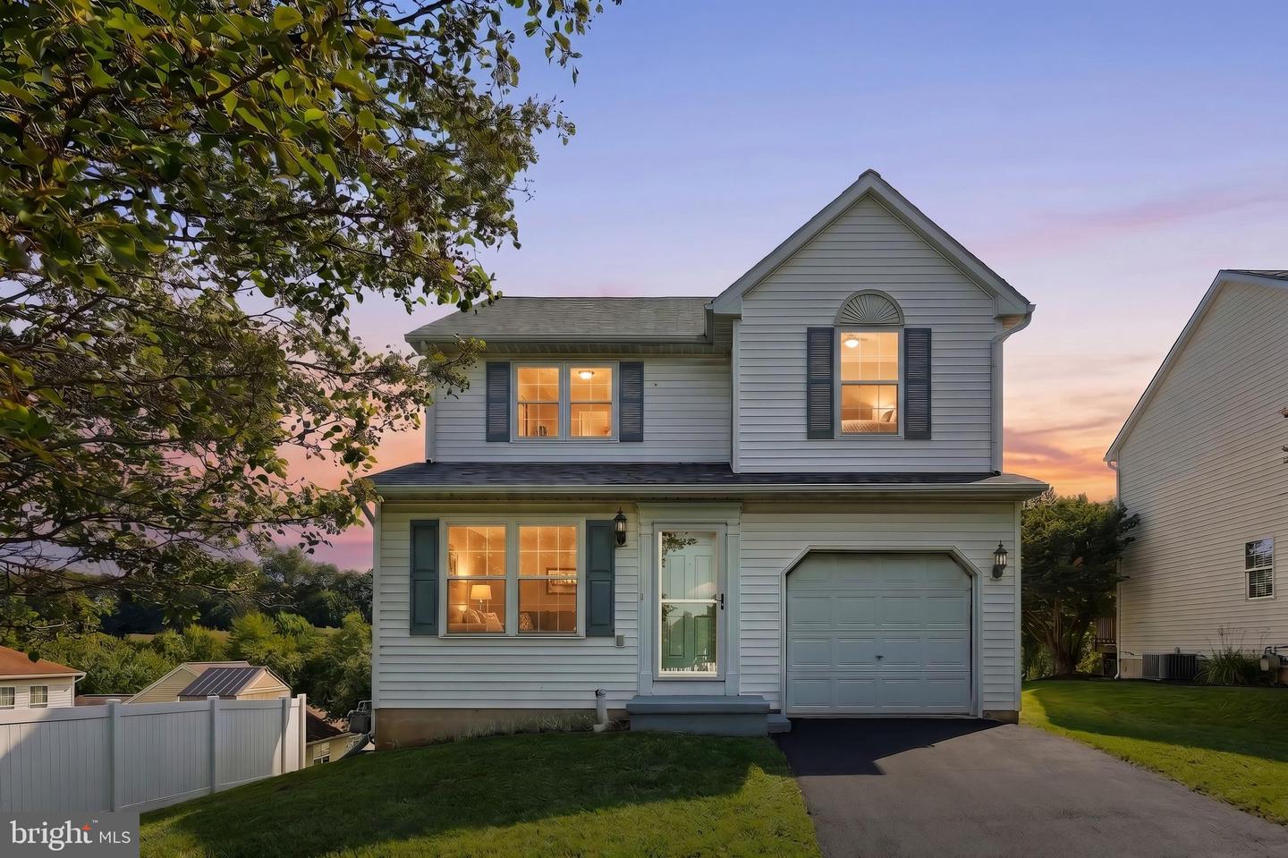 658 HARVEST DR
