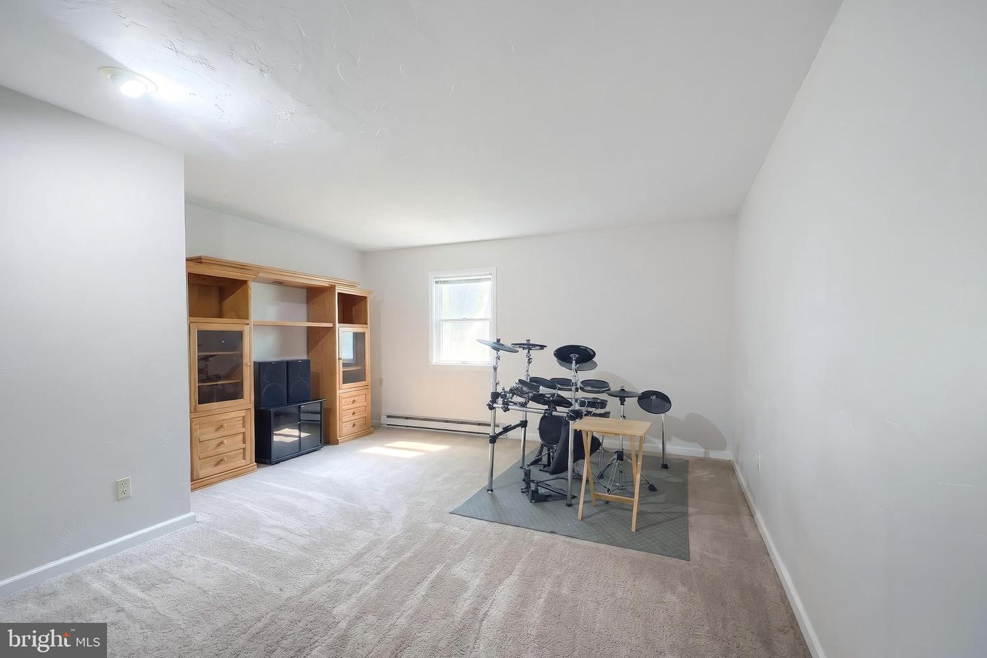 208 Troy Rd Property Photo 35