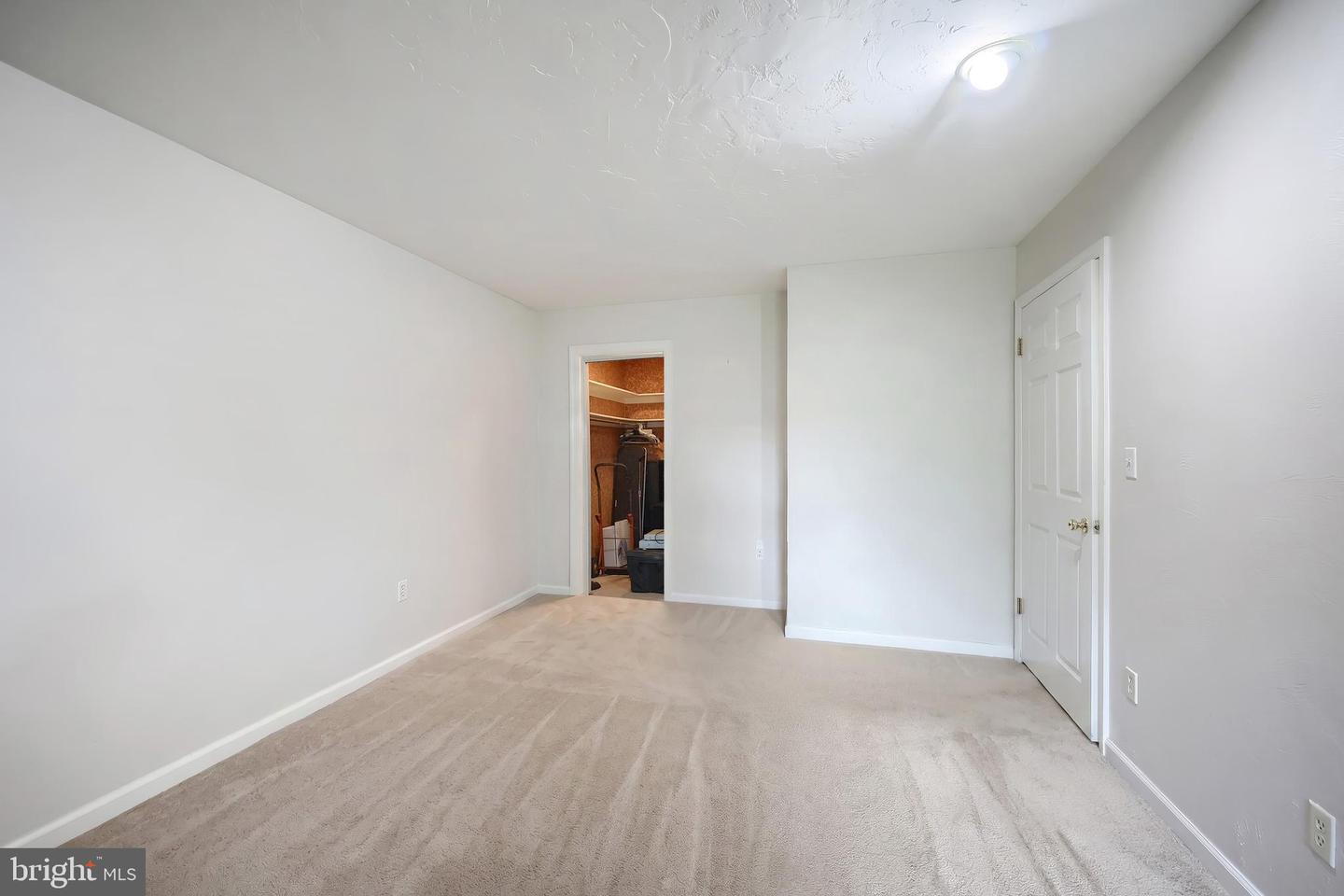 208 Troy Rd Property Photo 36