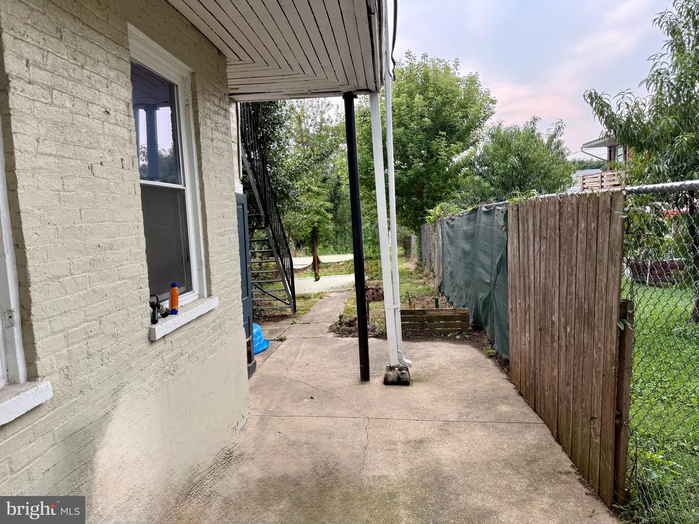 238 S Pershing Ave Property Photo 11