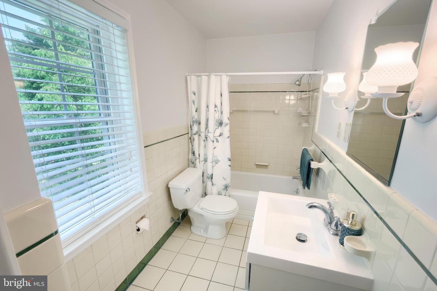 170 Edgewood Dr Property Photo 38