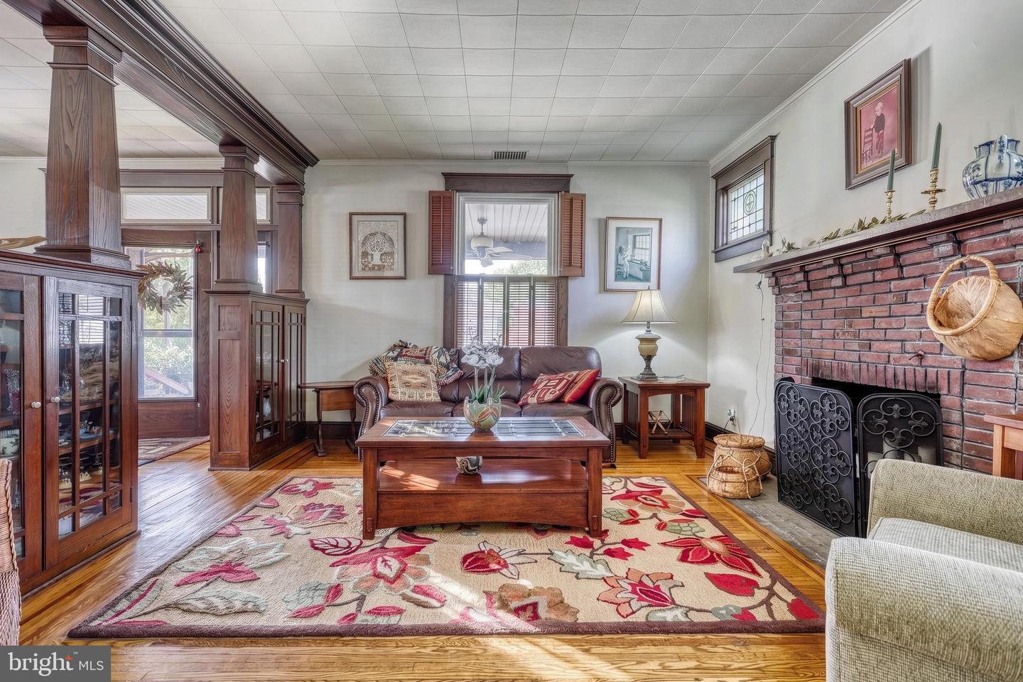 19 S Constitution Ave Property Photo 19