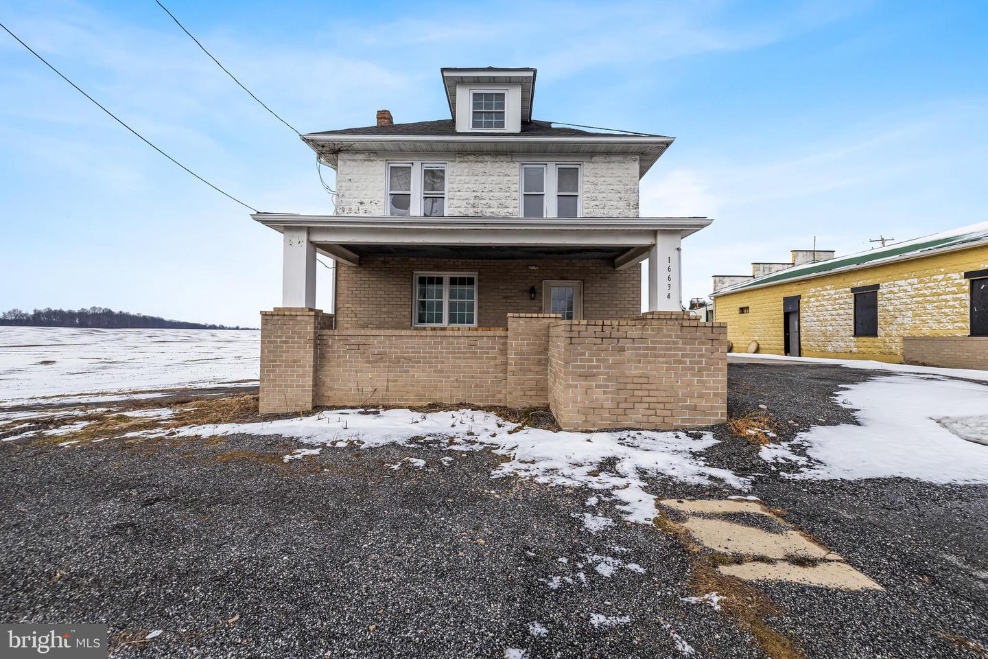 16622 Susquehanna Trl S Property Photo 10